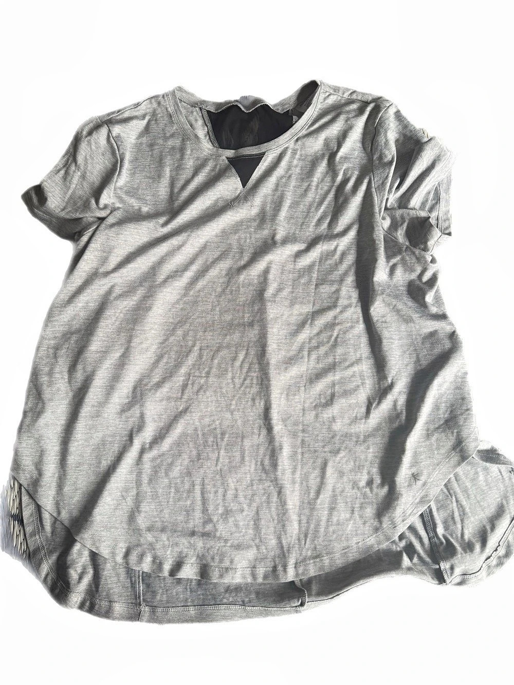 Danskin Short Sleeve Top in Gray Size XL (16-18)